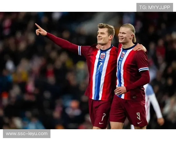 世界杯哈兰德反击传中制造致命补射建功