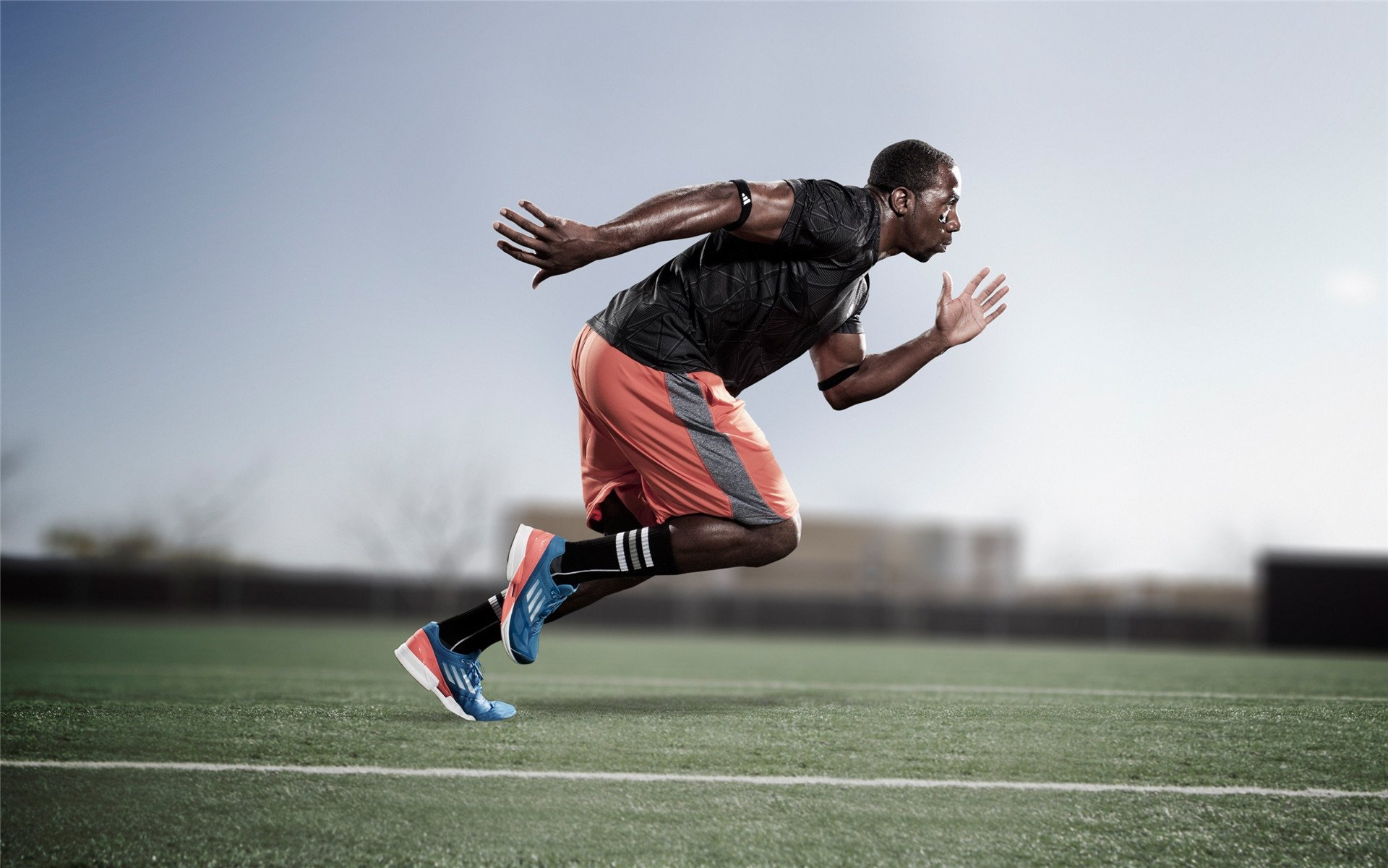 VAR的争议:科技与足球的平衡点在哪里?,足球vr技术